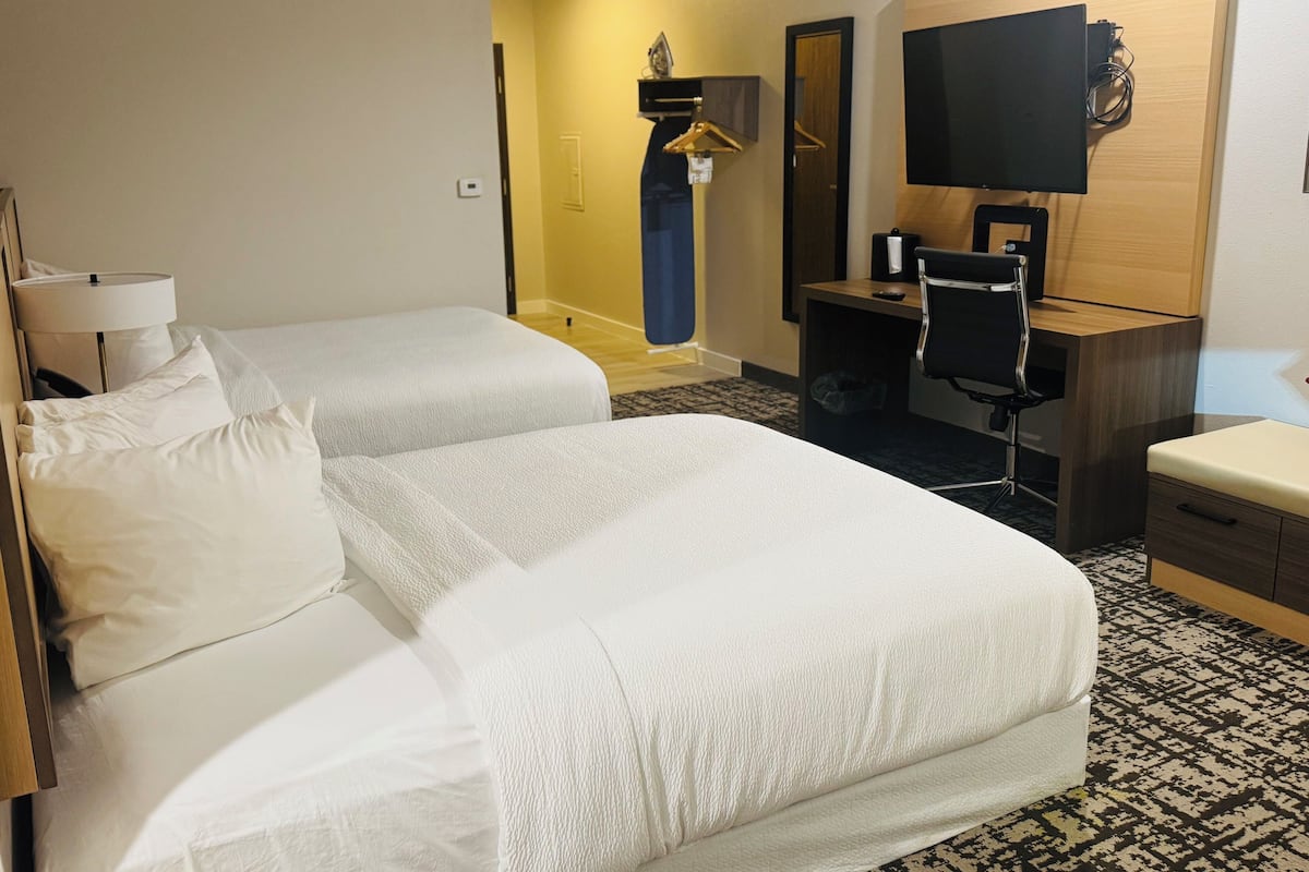 Standard Room, 2 Queen Beds, Accessible, Kitchenette | Desk, laptop workspace, free cribs/infant beds, free WiFi