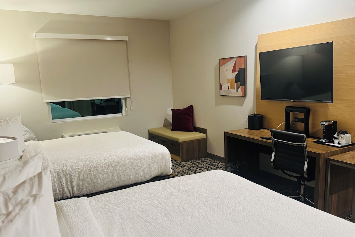 Standard Room, 2 Queen Beds, Non Smoking | Desk, laptop workspace, free cribs/infant beds, free WiFi