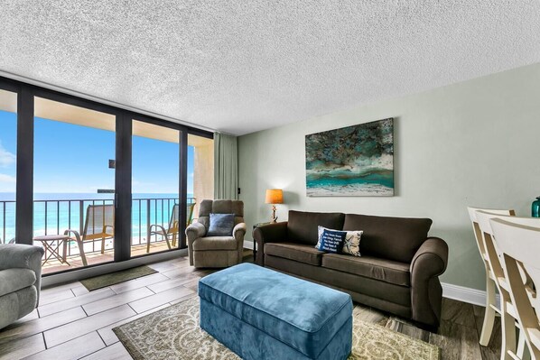 Condo, Multiple Beds (Edgewater Tower 2-608) | Living area