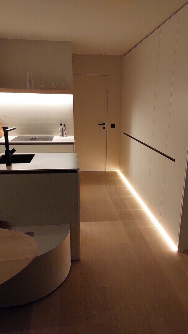 Private kitchen - Trendy Flat in Gouden Winkeldriehoek nabij Strand (Knokke-Heist)