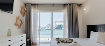 La Playa Suites Hotel Ocean Front