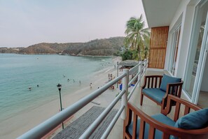 Suite, 2 Double Beds, Ocean View | Terrace/patio - La Playa Suites (Santa Maria Huatulco)