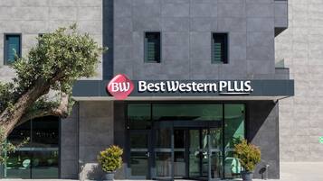 Fachada de la propiedad