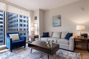 Deluxe Apartment, Kitchen | Living area