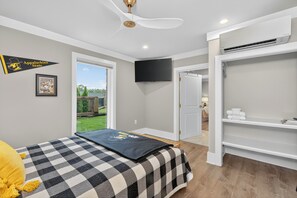 5 soverom, strykejern/-brett, wi-fi og sengetøy