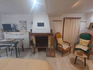 Fer et planche à repasser, Wi-Fi, draps fournis