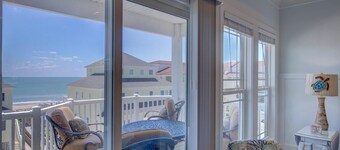 Luxurious Oceanfront B home w/pool, elevator, 6BR, steps to the sand and surf