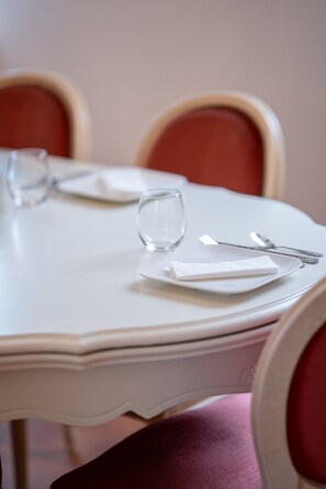 Café da manhã continental grátis todos os dias