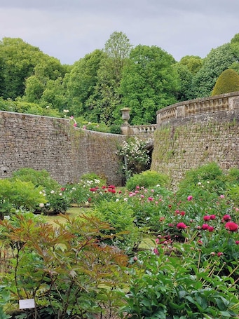 Property grounds. Stay in Le Mans: B&B with private shower room and free parking