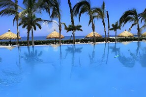 Apartment | Pool