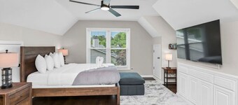 Whispering Winds of Lexington | Sleeps 8