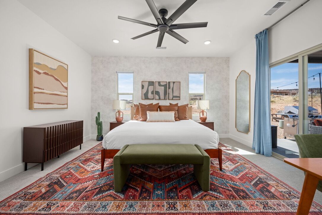 5 室のベッドルーム、デスク、アイロン / アイロン台、旅行用ベビーベッド