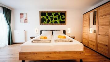 1 Schlafzimmer, Bügeleisen/Bügelbrett, Reisekinderbett, kostenloses WLAN