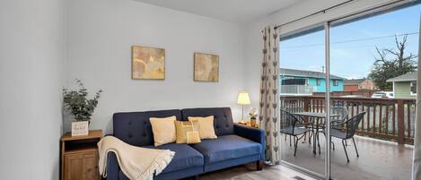 Classic-talo, tupakointi kielletty, ilmastointi | Oleskelualue | LCD-televisio, Netflix, Hulu, suoratoistopalvelut