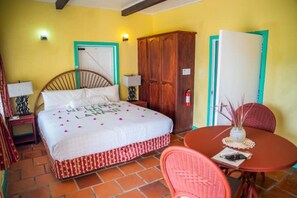 1 slaapkamer, een strijkplank/strijkijzer, wifi, beddengoed