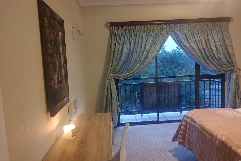 3 chambres, fer et planche à repasser, Wi-Fi gratuit, draps fournis