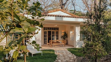 Two-Bedroom Villa | Vista desde la habitación