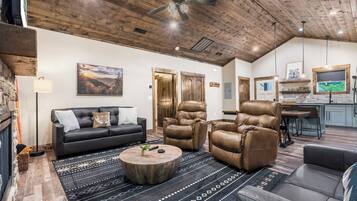 智能电视、壁炉