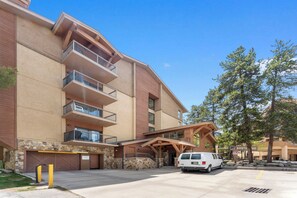 Apartment (2 Bedrooms) | Exterior - Mountainwood #201 (Breckenridge)