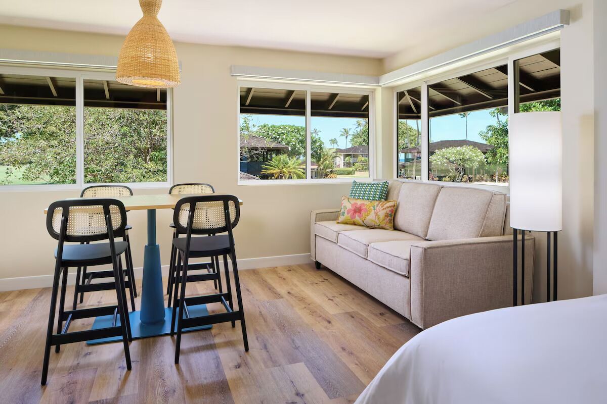 Royal Bungalow Studio Suite Oceanfront At Royal Lahaina Resort, Walk To Beach - Lahaina