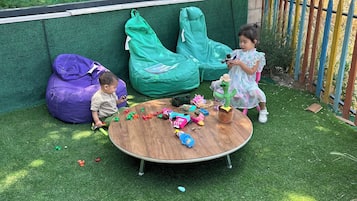 Children's play area - outdoor