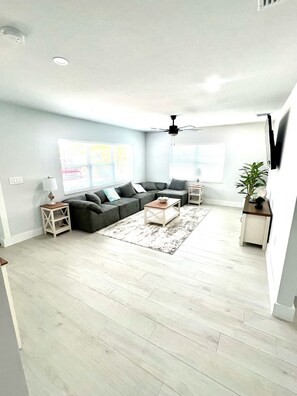Smart-TV, Kamin