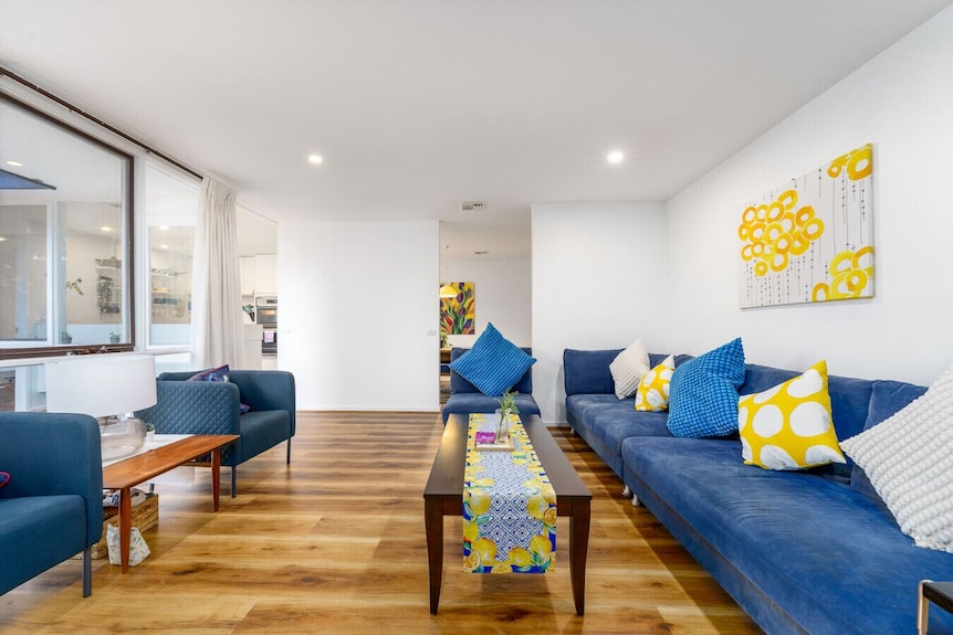 Stylish 3br In Hawker - Colorful And Renovated - Canberra
