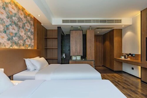 Bonilyi Hotel (Ningbo Beilun Yintai City )