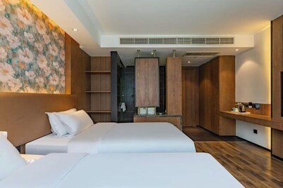 Bonilyi Hotel (Ningbo Beilun Yintai City )