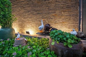 Unclassified image, 5 of 42, button - Bonilyi Hotel (Ningbo Beilun Yintai City ) (Ningbo)