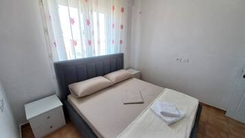 1 bedroom, iron/ironing board, WiFi