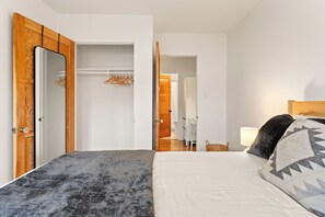 1 bedroom, iron/ironing board, WiFi, bed sheets