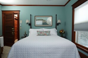 Comfort Room, City View | Individually decorated, individually furnished, free WiFi - The Inn of Saugatuck (Saugatuck)