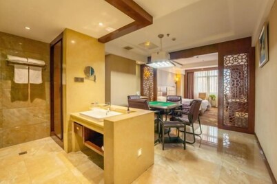 Liju Hotel (Zhuzhou Changjiang South Road Central Hospital Branch)