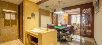Liju Hotel (Zhuzhou Changjiang South Road Central Hospital Branch)