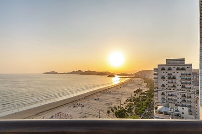 In front of the beach! Apartment with rooftop pool and balcony with view - ARK Houses