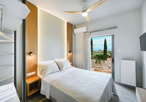 Iron/ironing board, free WiFi - Forte Vento Villa (Lefkada)