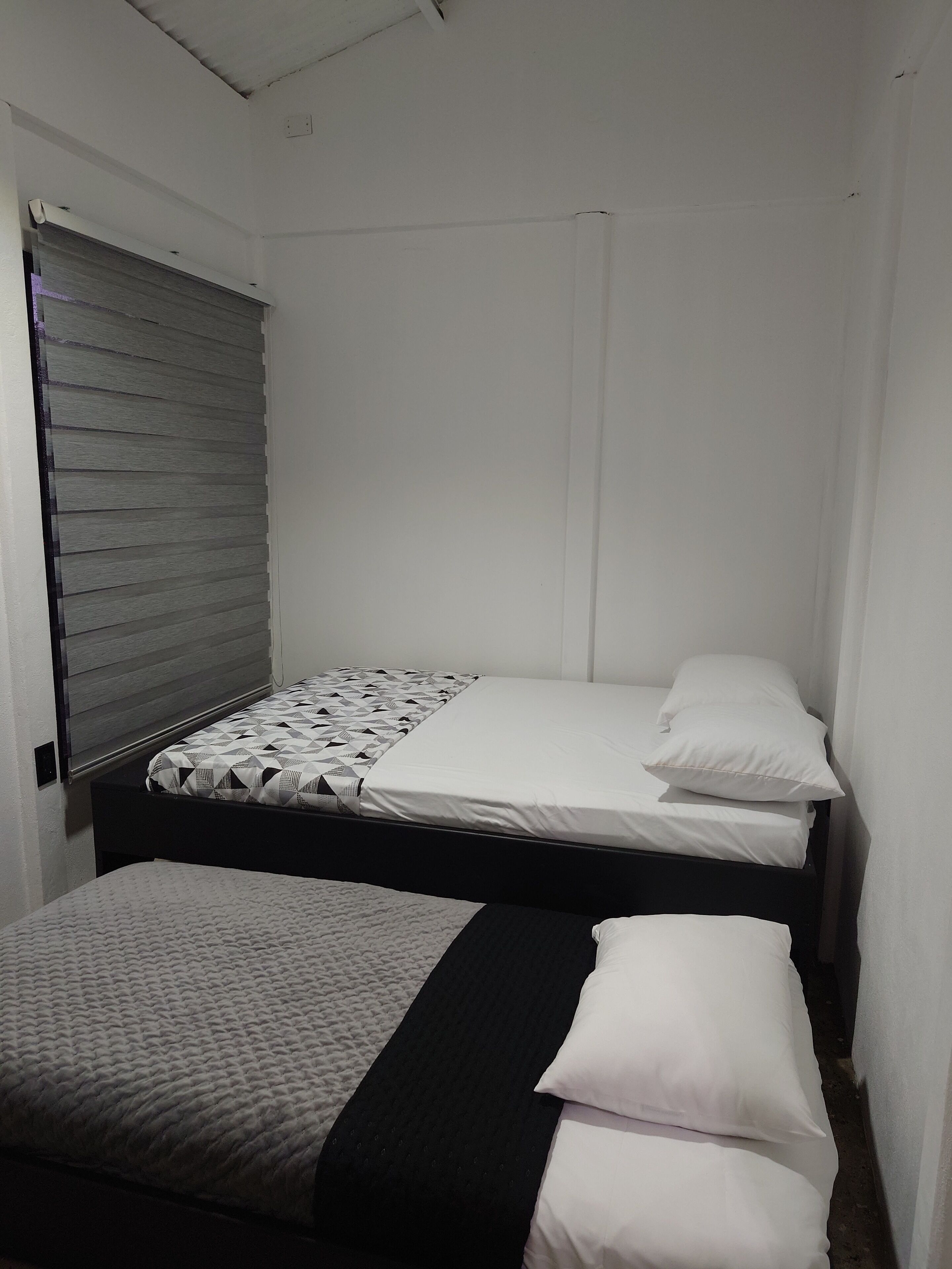 2 slaapkamers, wifi, beddengoed