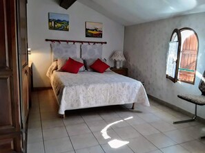 2 Schlafzimmer, Bügeleisen/Bügelbrett, WLAN