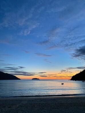 On the beach - Beach house in Ilha Grande - Angra dos Reis - your perfect vacation on the island  (Provetá Angra dos Reis)