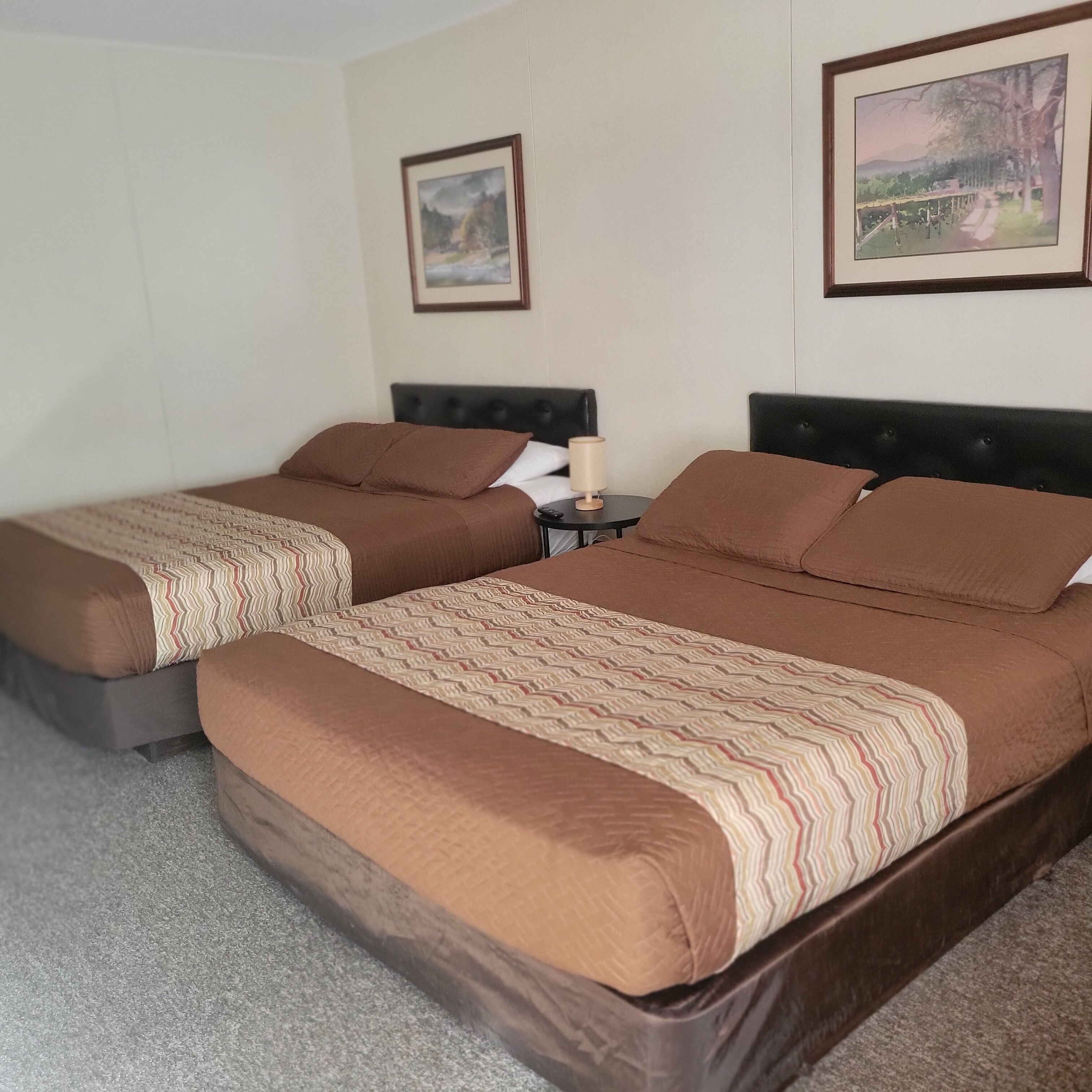 Individually furnished, desk, laptop workspace, free WiFi