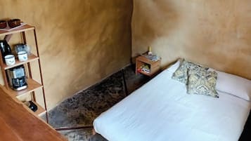1 habitación, wifi y ropa de cama