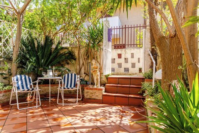 Villa see view - 5min walk to the beach