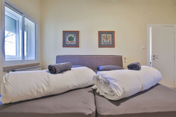 3 Schlafzimmer, Bügeleisen/Bügelbrett, WLAN, Bettwäsche