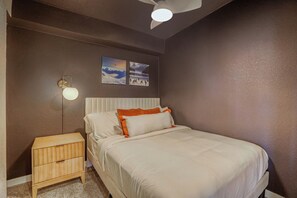 5 bedrooms, in-room safe, desk, iron/ironing board