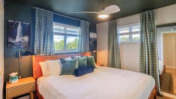 5 slaapkamers, een kluis op de kamer, een bureau