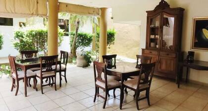 Villa Fontana Nesthost Stay