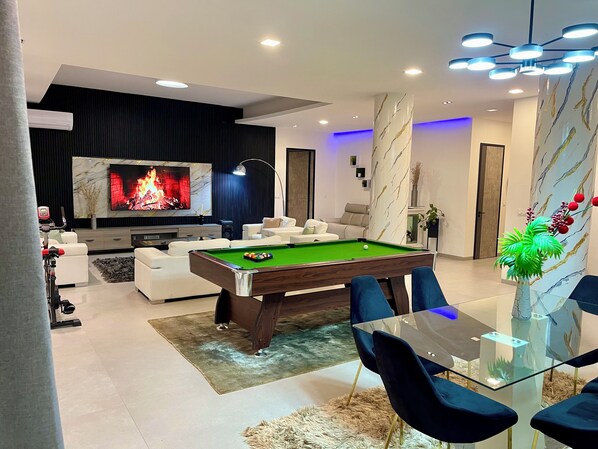 Game room