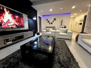 Smart TV, stereo, printers