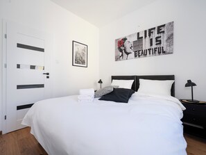 1 quarto, ferros/tábuas de passar roupa, Wi-Fi, roupa de cama